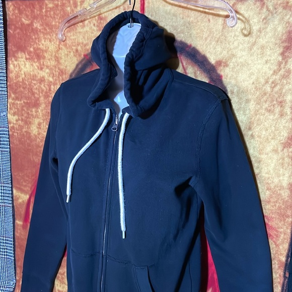 MOSSIMO SUPPLY CO.-women’s black long sleeve full-zip hooded sweatshirt - Picture 2 of 12